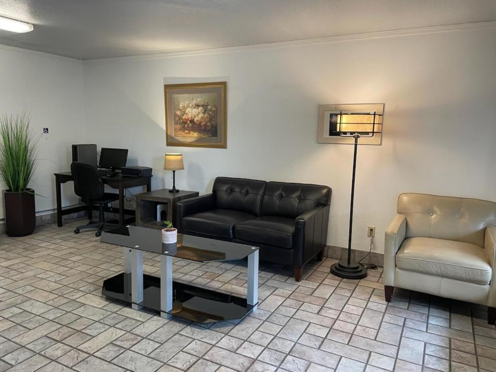 Premier Inns Thousand Oaks Extérieur photo
