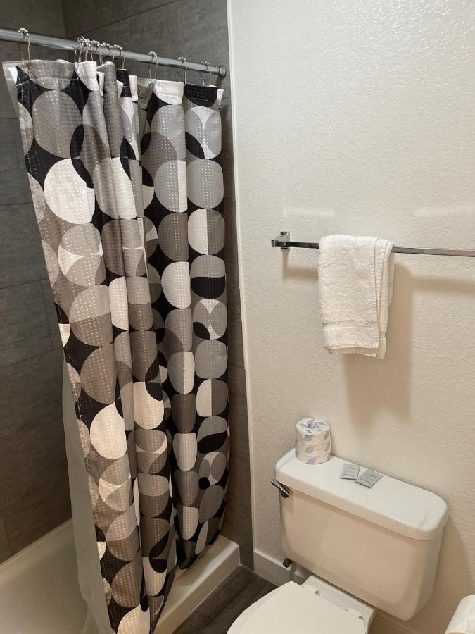 Premier Inns Thousand Oaks Extérieur photo